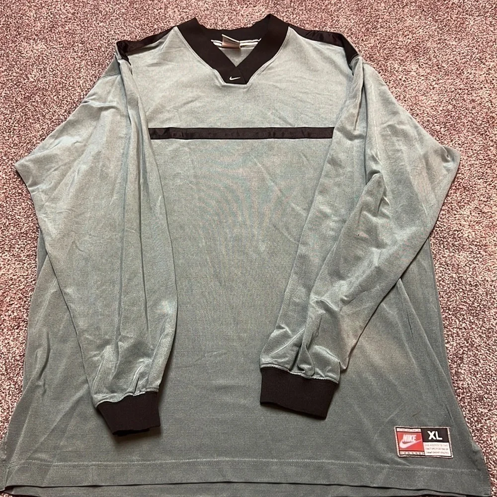 Rare Vintage Nike Team Sport Longsleeve XL